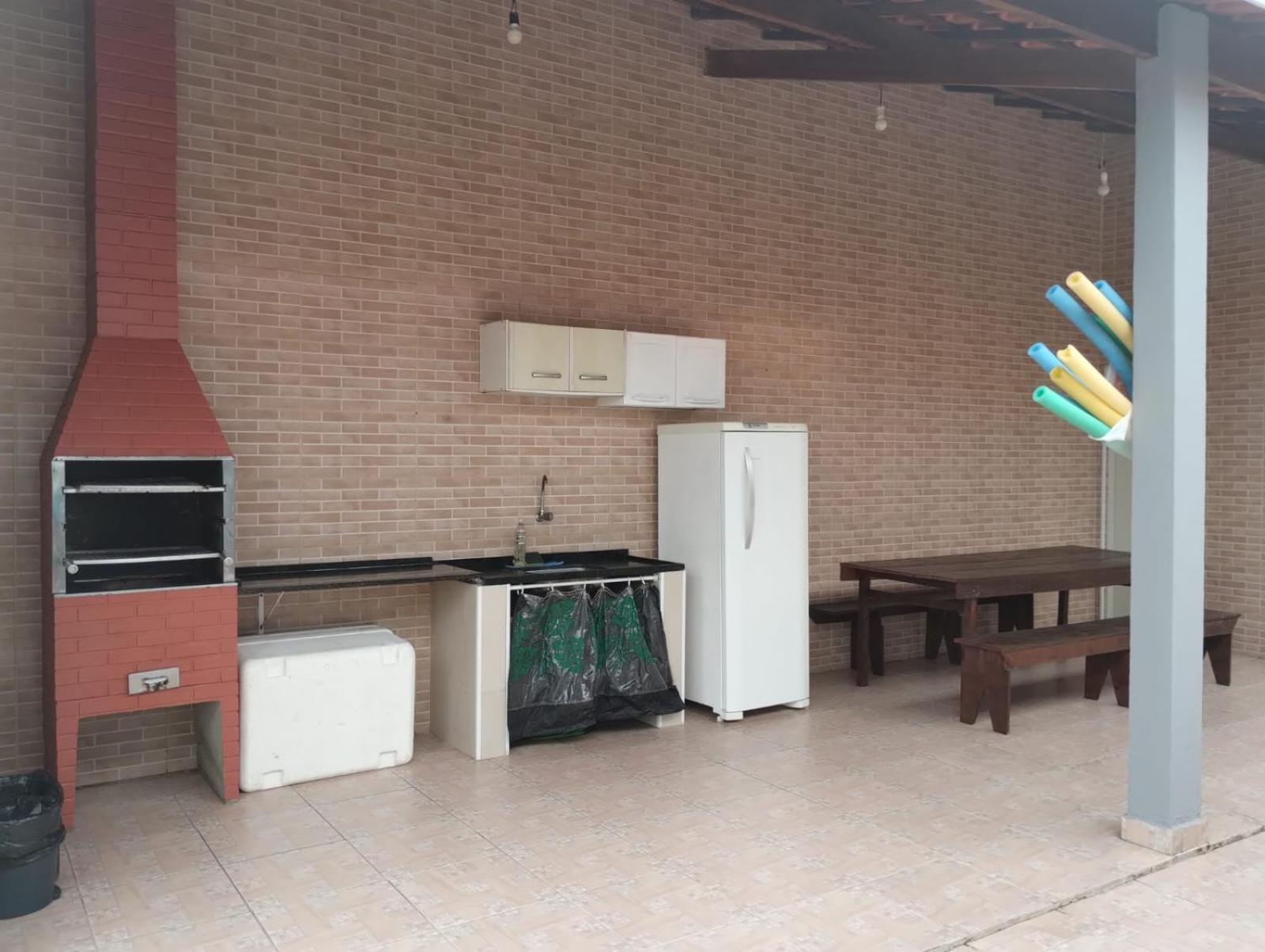 Casa Na Praia Com Piscina E Churrasqueira Ітанняен Екстер'єр фото